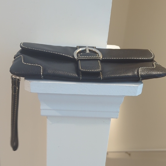 Bath & Body Works Black Leather Clutch with Silver Buckle NWOT - Picture 10 of 10